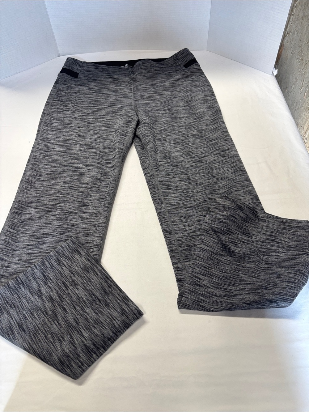 Tuff Athletics Women's Heather Gray Leggings